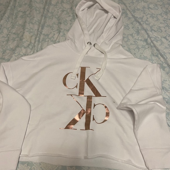 Sweatshirt - Picture 3 of 6